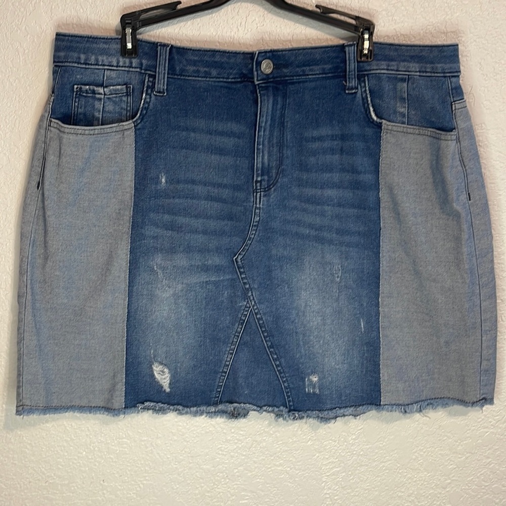 Libby Edelman Denim Patchwork Y2K 90’s Mini Skirt Raw Hem Women’s Size XL